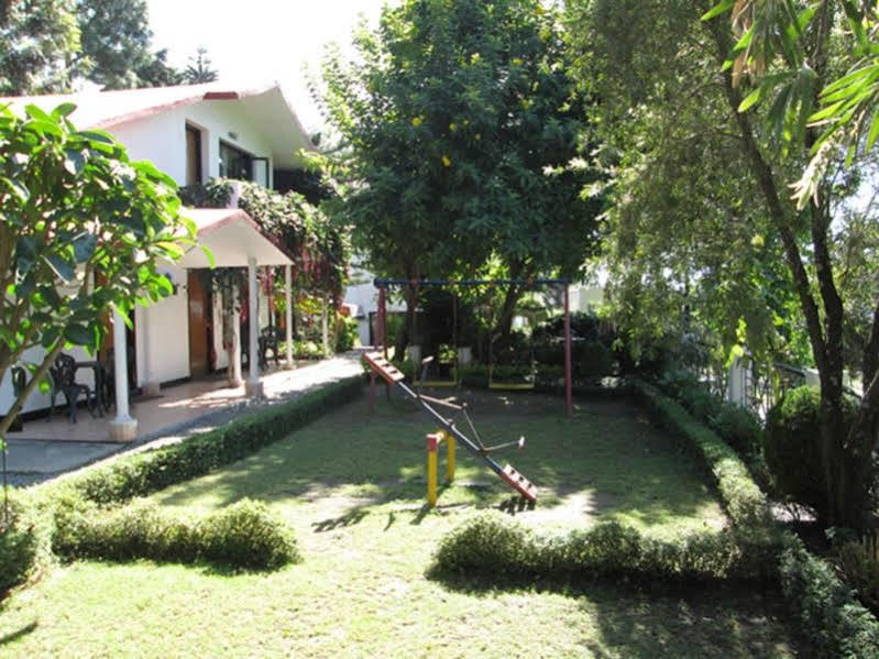 8Fold-Pinecrest By Larisa, Bhimtal Hotel Exterior photo