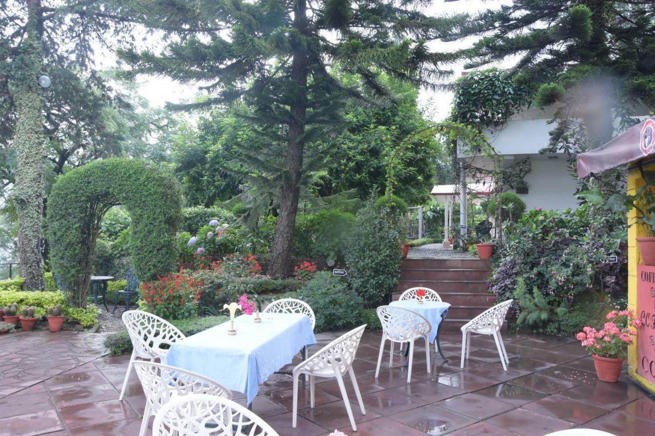 8Fold-Pinecrest By Larisa, Bhimtal Hotel Exterior photo
